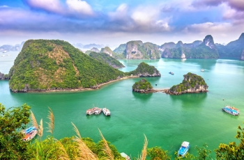 Ha Long Bay 6