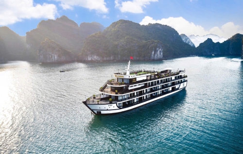 Lan Ha Bay 2D1N with 5-Star Overnight Rita Cruise